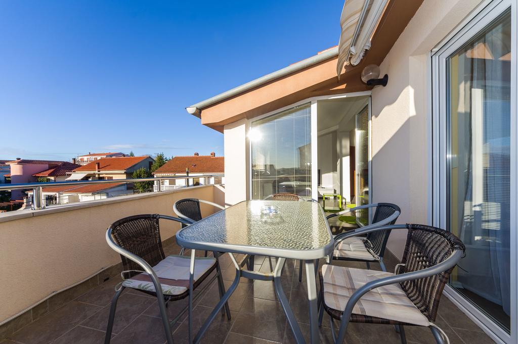 Apartments Villa Rotim ザダル エクステリア 写真