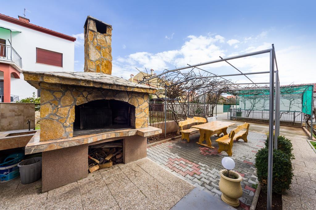 Apartments Villa Rotim ザダル エクステリア 写真